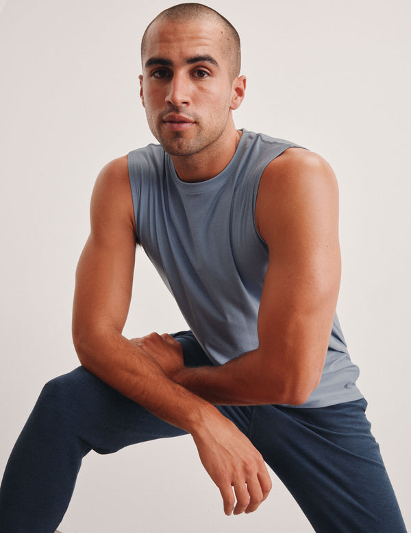 beyond yoga Featherweight Freeflo Men's Muscle Tank 2.0