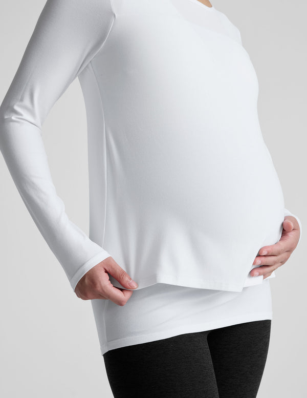Beyond Yoga Featherweight Under Wraps Nursing Overlap Tee