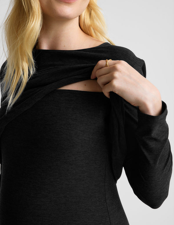 Beyond Yoga Featherweight Under Wraps Nursing Overlap Tee