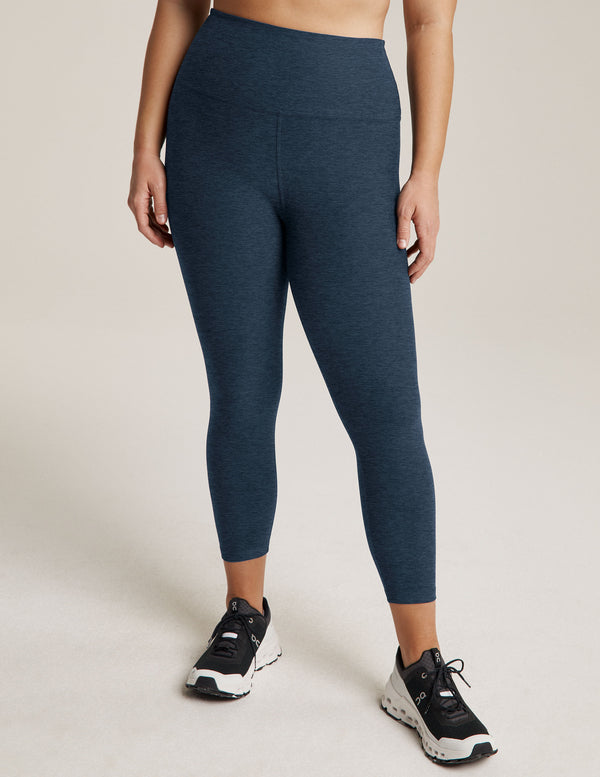 beyond yoga Spacedye Walk And Talk High Waisted Capri Legging