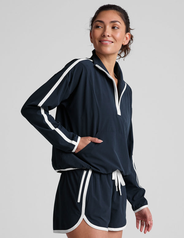 Beyond Yoga Stretch Woven Course Contrast Half Zip Pullover