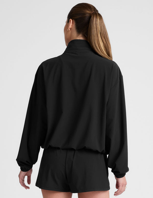 Beyond Yoga Stretch Woven In Stride Half Zip Pullover