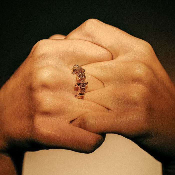 Bibi Van Der Velden Alligator Vertebrae Ring