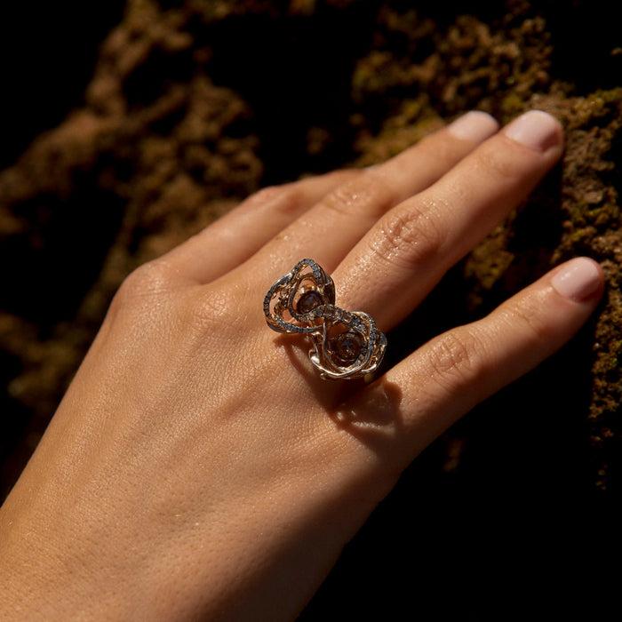 Bibi Van Der Velden Diamond Möbius Infinity Ring