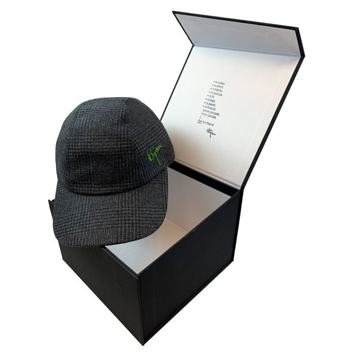 Bijan Black Houndstooth Cashmere Cap