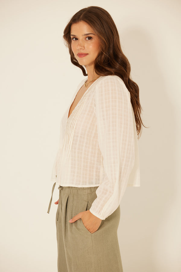 Bila Palacios Top Gardenia