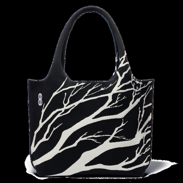 Bill Blass Sutton City Tote Large