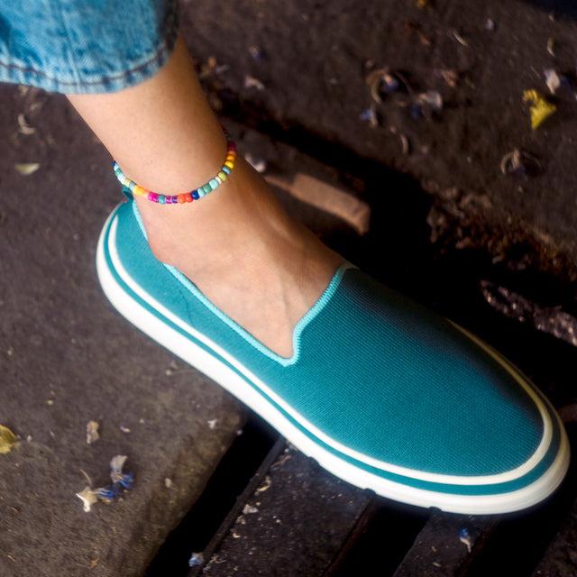 Bill Blass Sutton Knit Sneaker