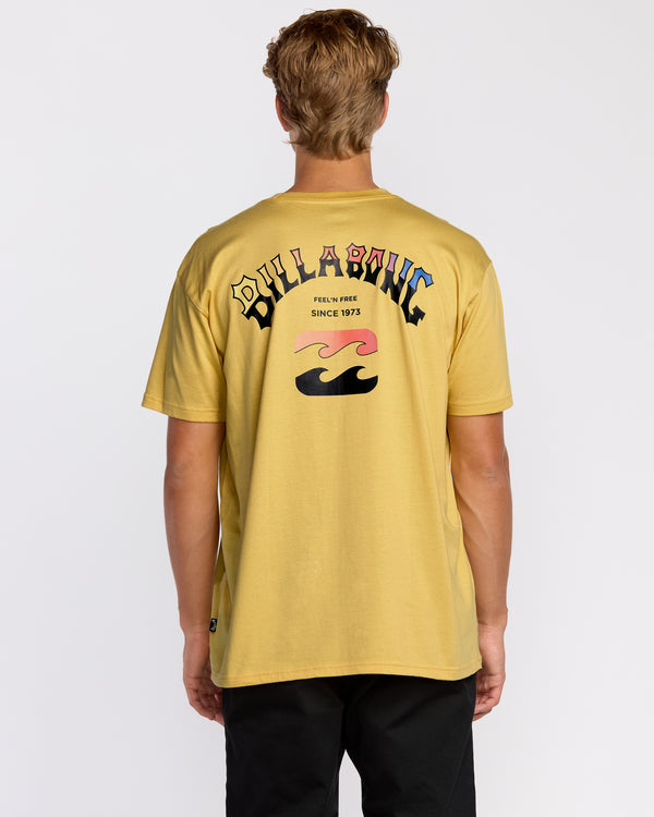 Billabong Arch Fade Premium Short Sleeve T-Shirt - Dust Yellow