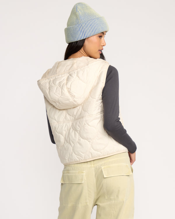 Billabong Cliffs Quilted Lightweight Vest - Whitecap