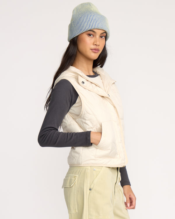 Billabong Cliffs Quilted Lightweight Vest - Whitecap