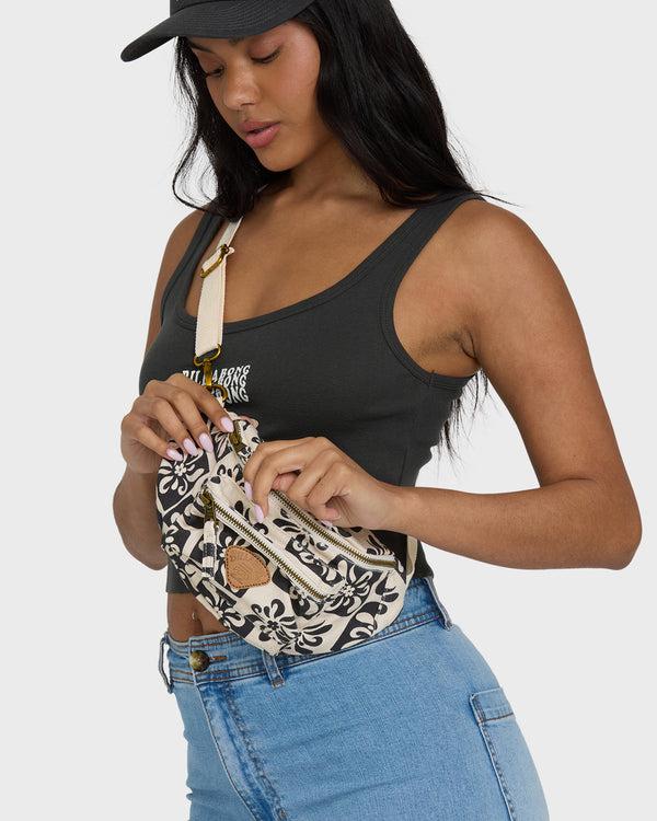 Billabong On My Bum Waistbag - Black Sands