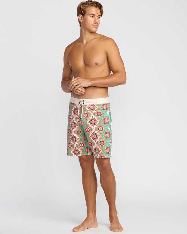 Billabong Sundays Lo Tide 19" Boardshorts - Sand