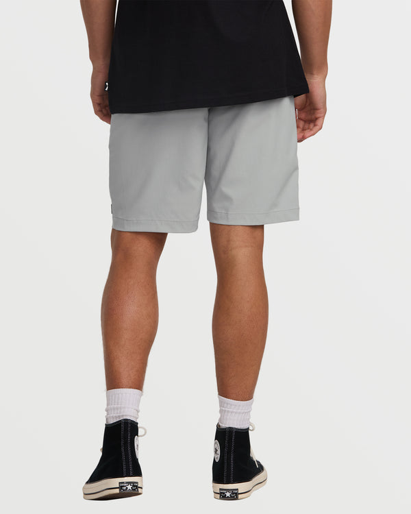 Billabong Surftrek Journey 20" Hybrid Shorts - Alloy