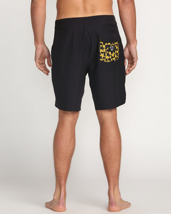 Billabong Billabong X Mami Wata Black Star Surf Pro Boardshorts - Black