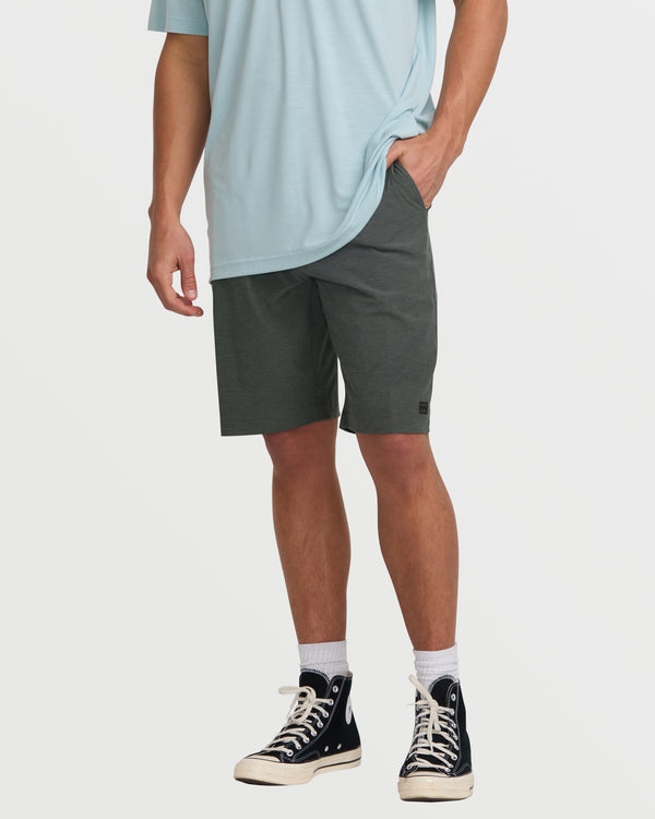 billabong Crossfire Submersible 21" Hybrid Shorts - Asphalt