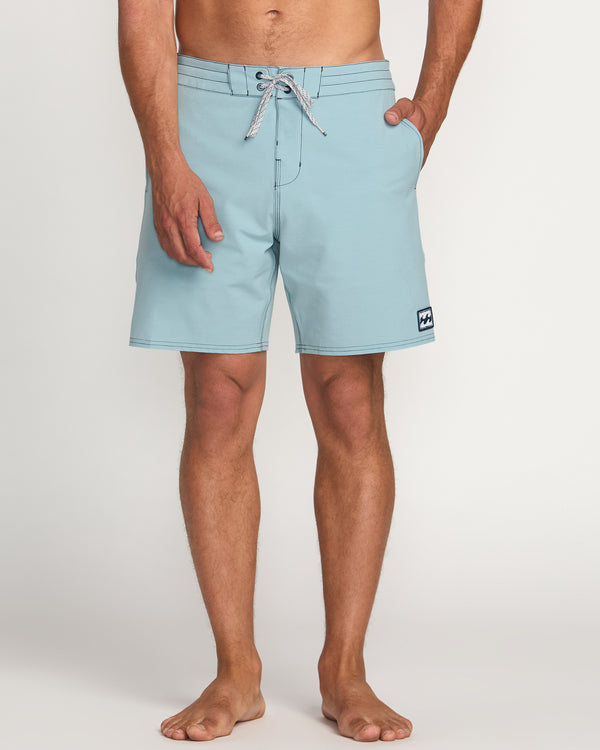 billabong Every Other Day Lo Tide 18" Boardshorts - Cloud Blue