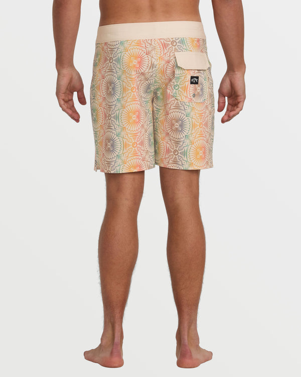 Billabong Good Times Pro Performance 18" Boardshorts - Desert Sand