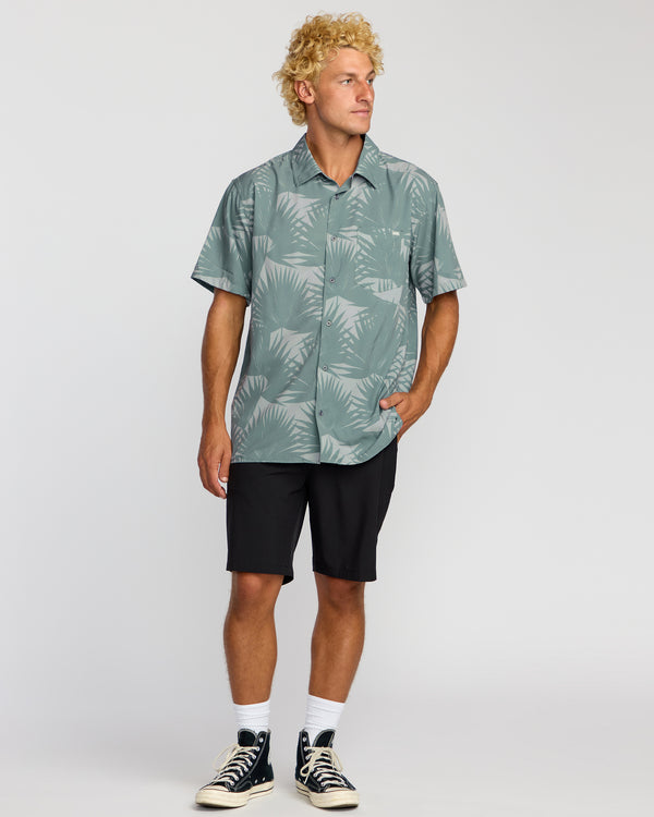 Billabong Surftrek Perf Short Sleeve Shirt - Sea Blue