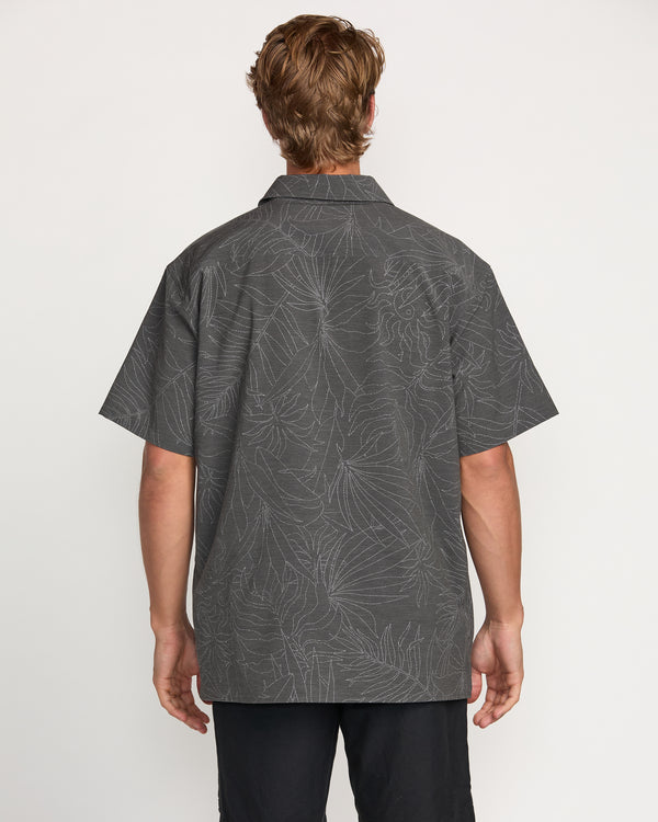 Billabong Surftrek Transit Short Sleeve Shirt - Raven