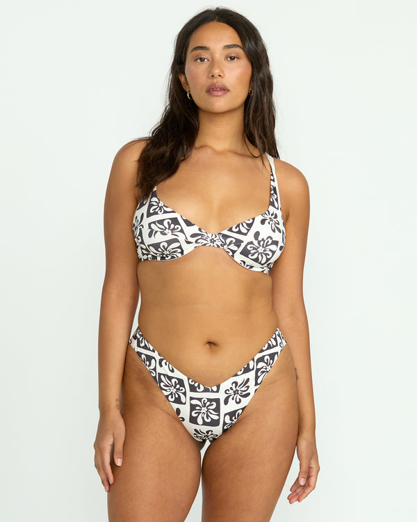 billabong Ur A Legend Marina Underwire Bikini Top - Black Sands