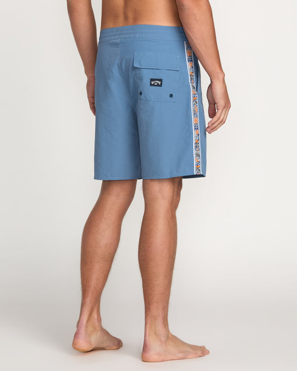 Billabong Wategos Lo Tide 19" Boardshorts - Carolina Blue