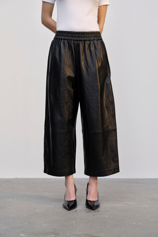 Birgitte Herskind Eagle Cropped Leather Pants - Black Black