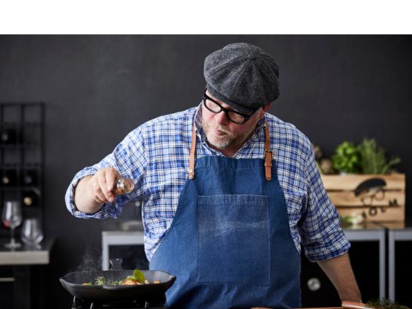 Bitz HOLM Griddle Pan 28 X 28 X 4 6 Cm Black