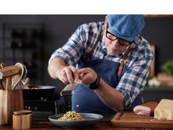 Bitz HOLM Salt Bowl Dia 8.9 X 7 Cm Acacia Wood