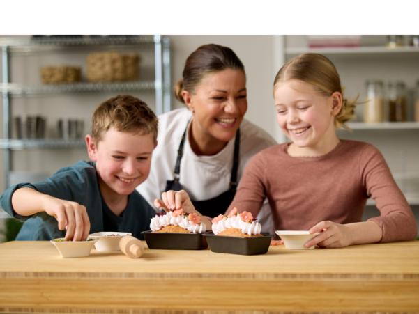 Bitz Blomsterbergs Mini Loaf Pan Set W. Rolling Pin 3 Parts