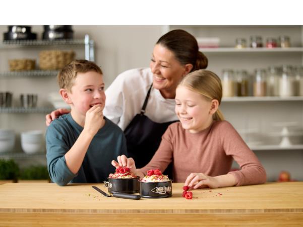 Bitz Blomsterbergs Mini Springform Set W. Spatula 3 Parts