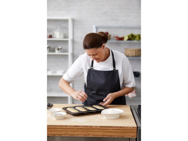 Bitz Blomsterbergs Sandwich Tin 34.6 X 21.5 X 3 Cm Carbon Steel