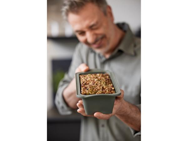 Bitz By Tareq Taylor Pecan Loaf Pan 26 X 11 X 8 Cm Forest Green