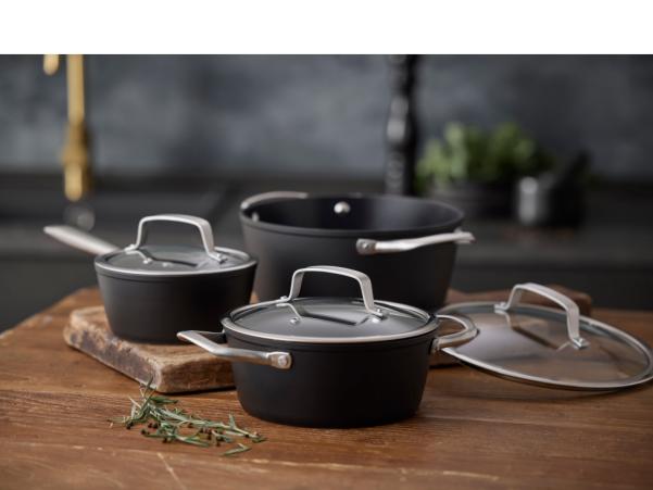 Bitz Pillivuyt Gourmet Travo Saucepan With Glass Lid Dia 16 Cm 1 3 Liter Black
