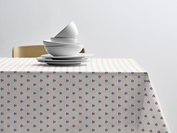 bitz Södahl Tulip Acrylic tablecloth w. antislip 140 cm Royal Blue