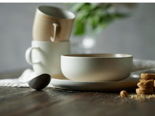 Bitz Studio Round North Mug 33 Cl Matte Sand/Matte White