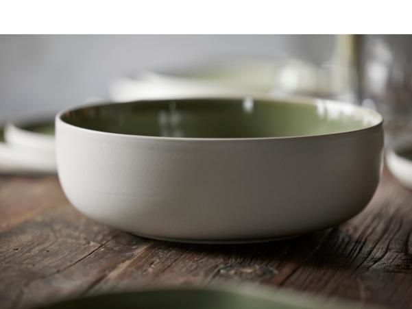 Bitz Studio Round North Salad Bowl Dia 25 Cm Matte White/Shiny Moss