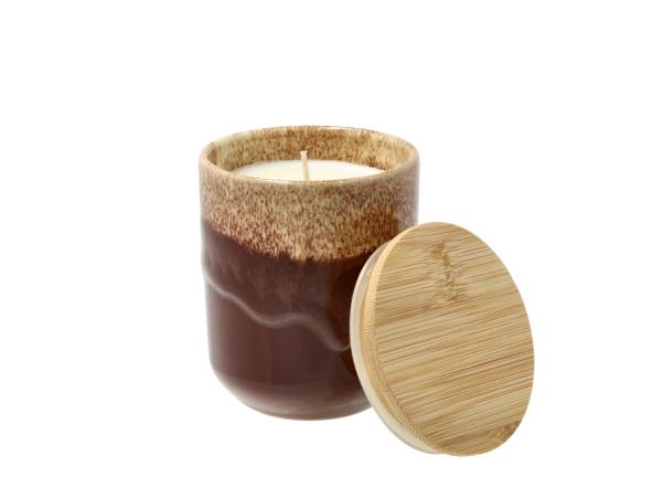 Bitz Villa Collection Iris Woody Eucalyptus Fragrance Candle Dia 8 X 9.5 Cm Brown/Cream