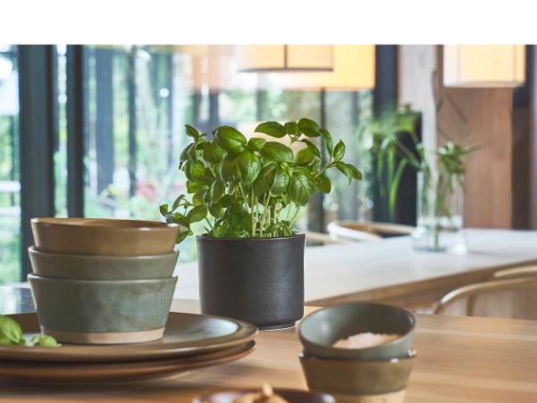 Bitz Villa Collection Leer Flowerpot Dia 17 X 15 Cm Black Metallic