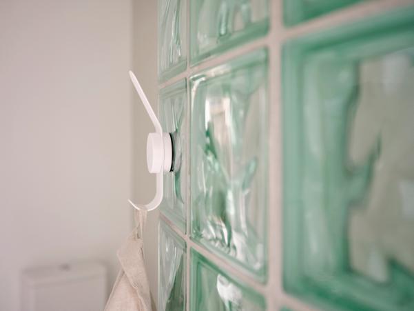 Bitz Zone Denmark Puck Hook Double Hook 5 8 X 23 Cm White