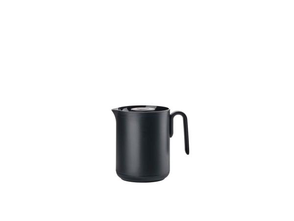 bitz Zone Denmark Singles Thermo Jug Dia 13.2 x 17 cm 0.6 liter Black