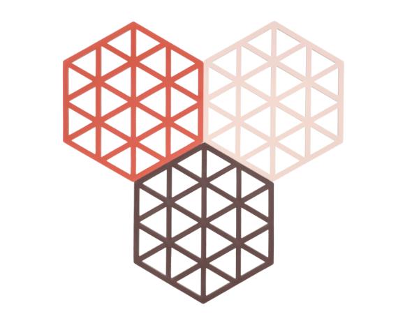 bitz Zone Denmark Triangles Trivet 16 x 14 x 0 9 cm 3 pcs Burned Red/Rose/Kalamata