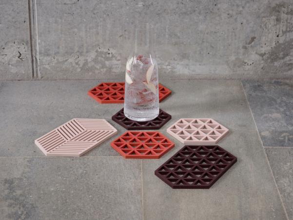 Bitz Zone Denmark Triangles Trivet 24 X 14 X 0 9 Cm Burned Red