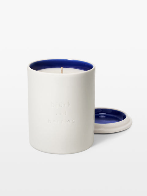björk & berries Midvinternatt Scented Candle