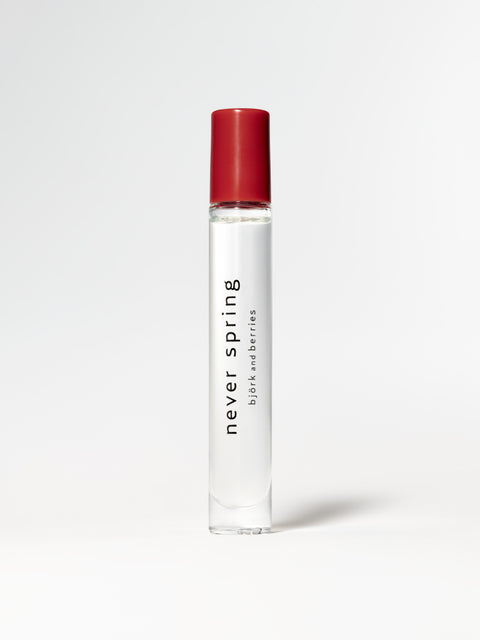 björk & berries Never Spring Perfume Oil