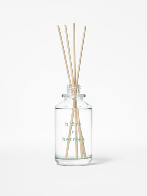 björk & berries Never Spring Reed Diffuser