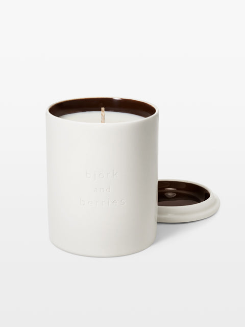 björk & berries White Forest Scented Candle