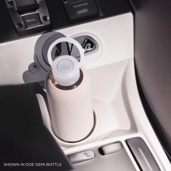 Bkr DOE DEMI BOTTLE 650mL (22 OZ)