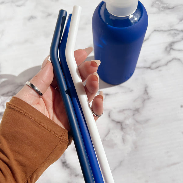 Bkr CUTE BUOY BLUES BIG BOTTLE STRAWS 1L (32 OZ) SET OF THREE