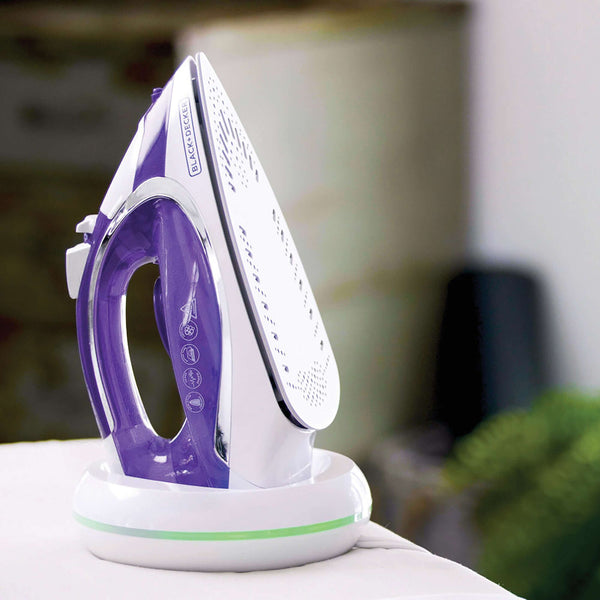 Black Decker Light 'N Go Cordless Iron